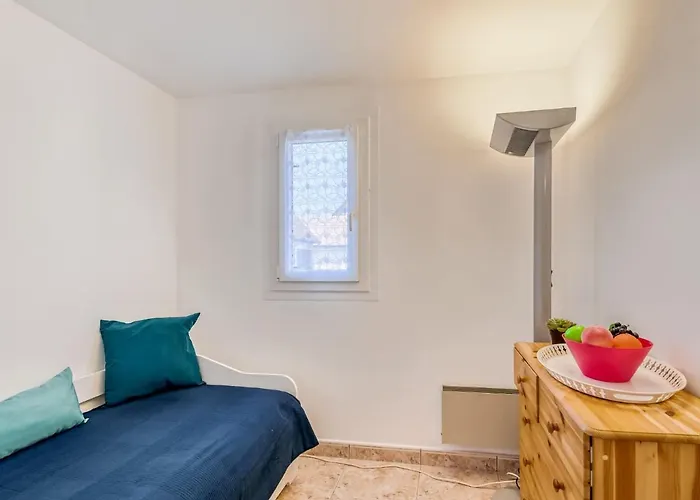 La Cote Fleurie-6 By Interhome * Merville-Franceville-Plage